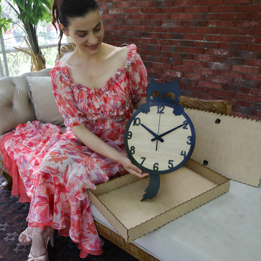 Wooden Cat Wall Clock – Handmade Silent Wall Decor for Cat Lovers